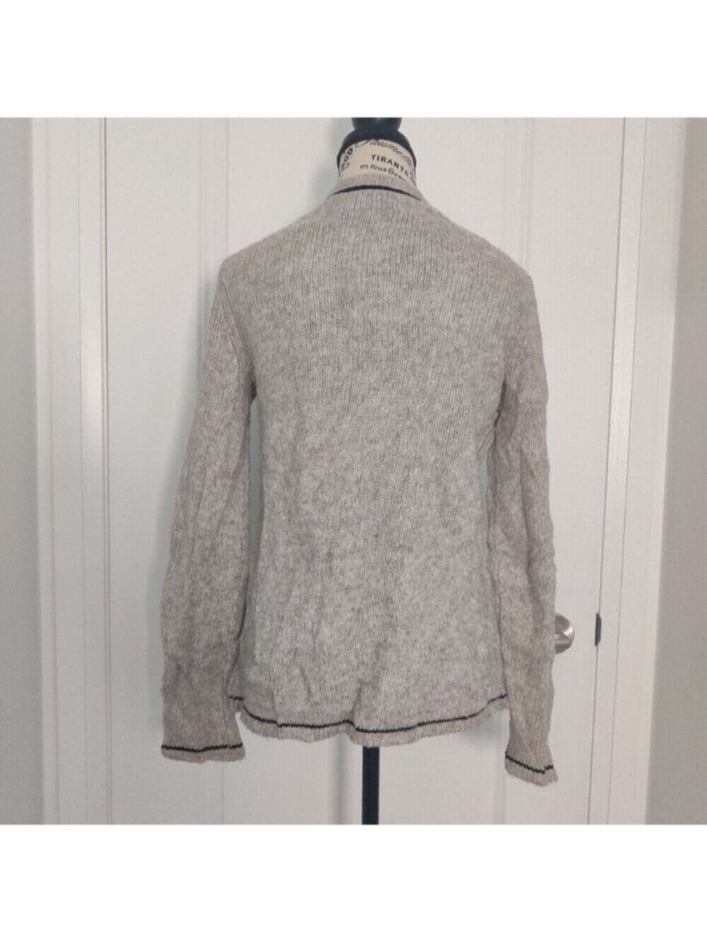 Theory Cream Wool Yak Blend Cardigan Black Trim Button Knit Sweater Small 0348 - Picture 4 of 8